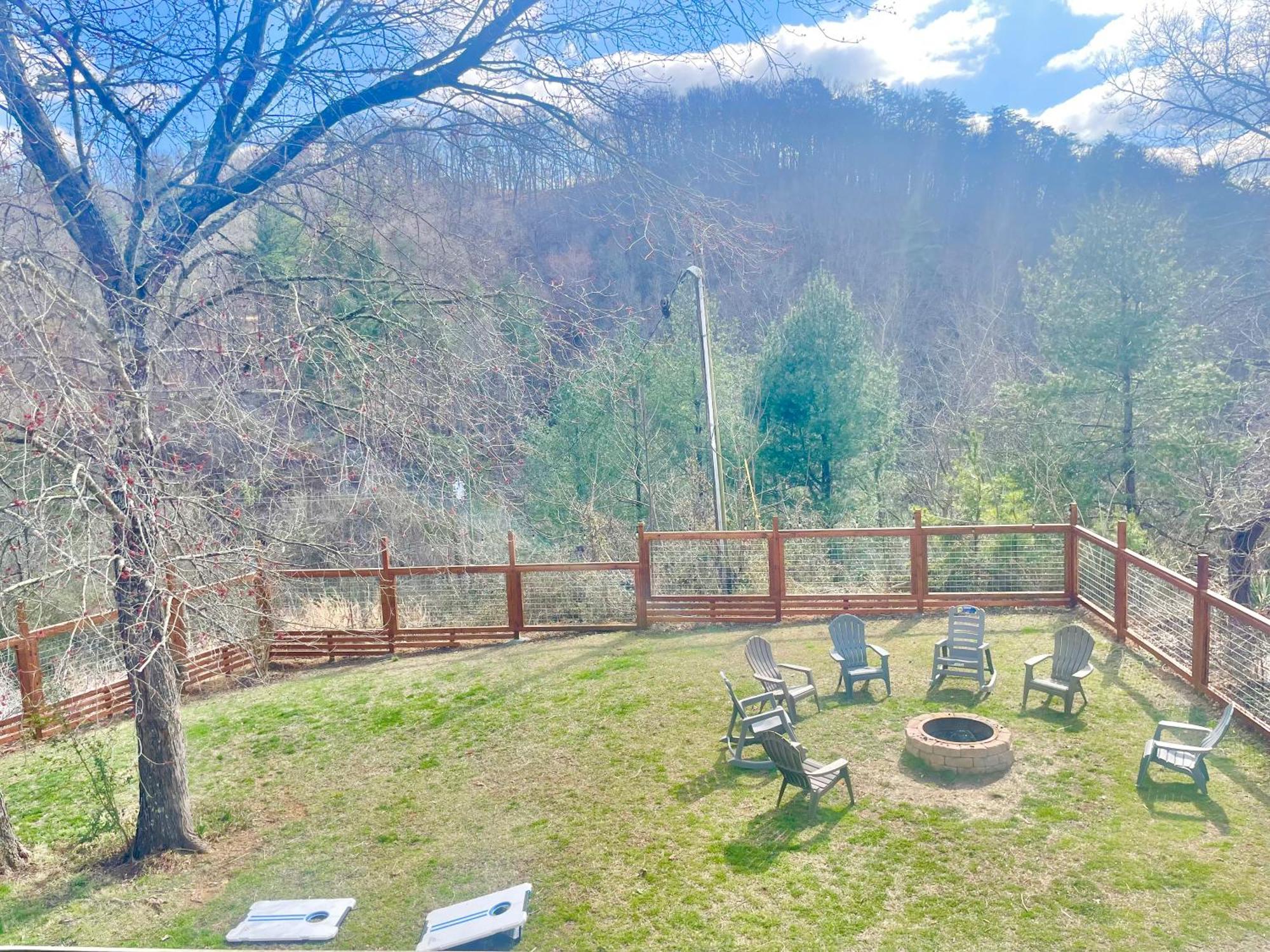5Bedrooms*4King Beds*Outstanding Location*Hottub* Sevierville Exteriér fotografie