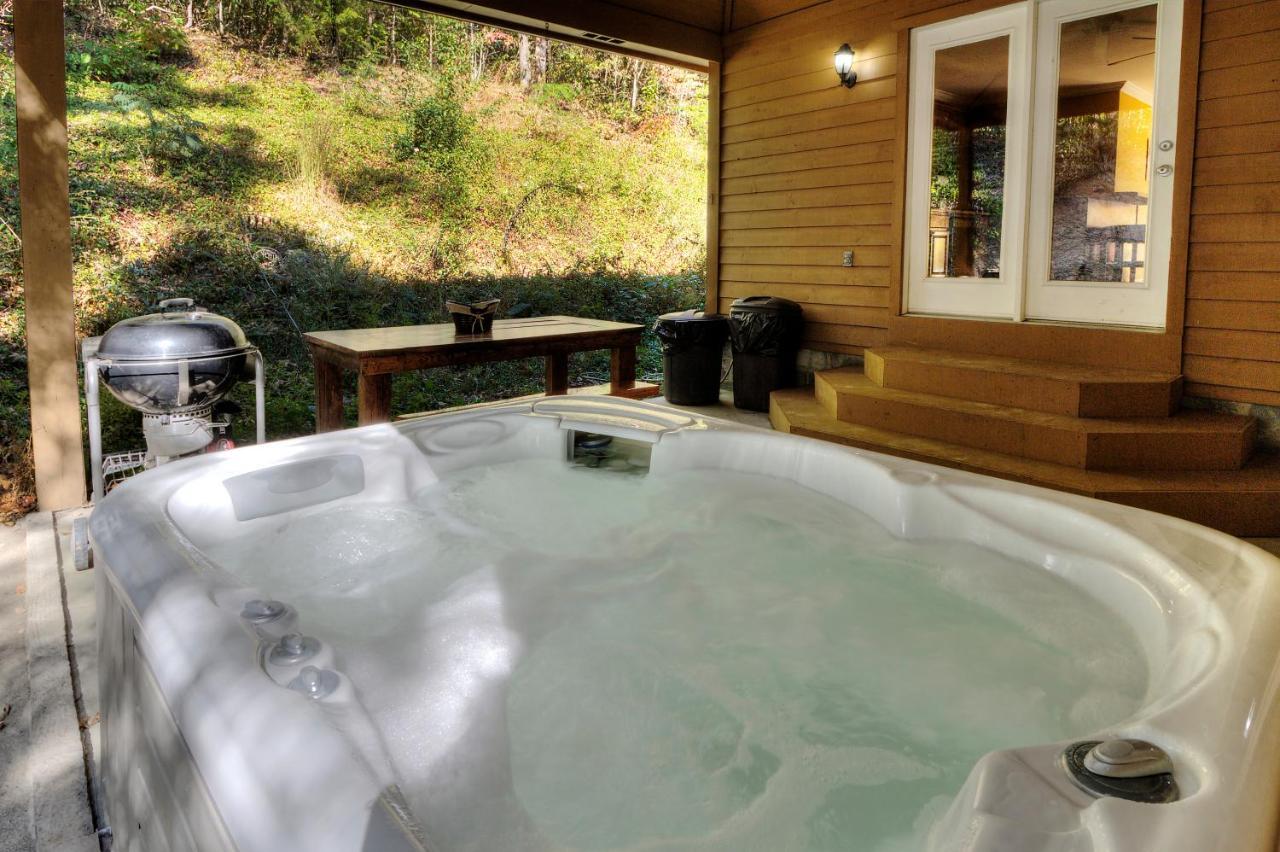 5Bedrooms*4King Beds*Outstanding Location*Hottub* Sevierville Exteriér fotografie
